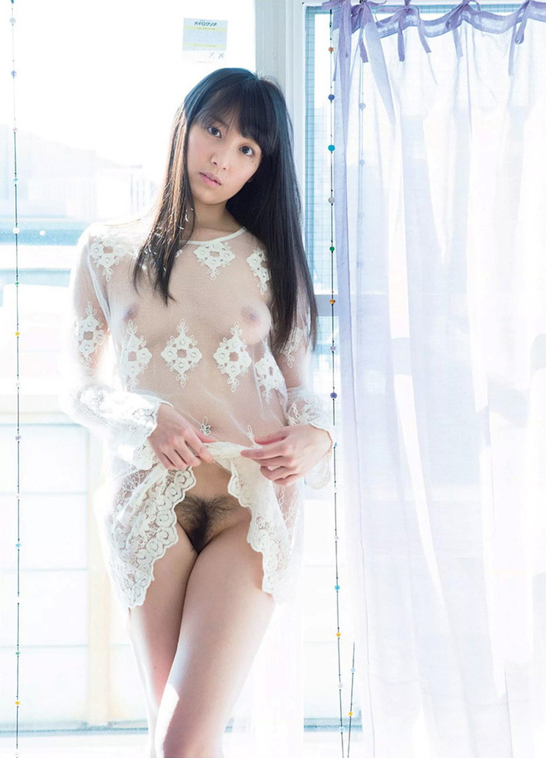 【おっぱい】ふさふさ陰毛と美乳の組み合わせがエロ過ぎるヘアヌード美女のおっぱい画像集!w【80枚】 80