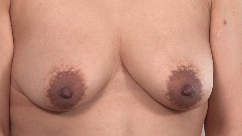 【おっぱい】至極残念なおっぱいですがマニアは大好きな黒乳首のおっぱい画像集!ww【80枚】 21