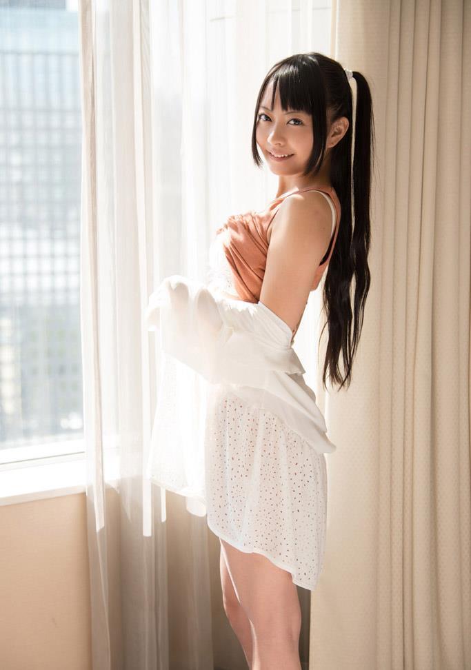 【おっぱい】見事なツインテールのぐぅカワロリ美少女が成長中のちっぱいやむっちり巨乳を露出してるツインテールおっぱい画像集【80枚】 04