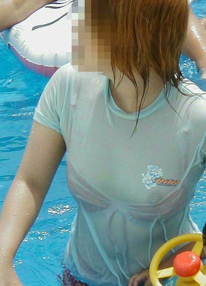【おっぱい】Tシャツが濡れて乳首や水着がスケスケ状態の濡れTシャツおっぱい画像集！ww【80枚】 22
