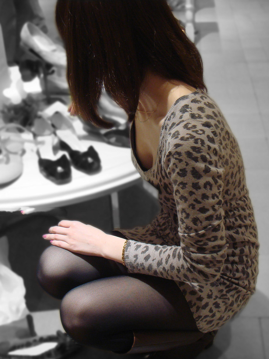 【おっぱい】一枚一枚を吟味して乳首チラしているものが見つかったら当たり!【30枚】 20
