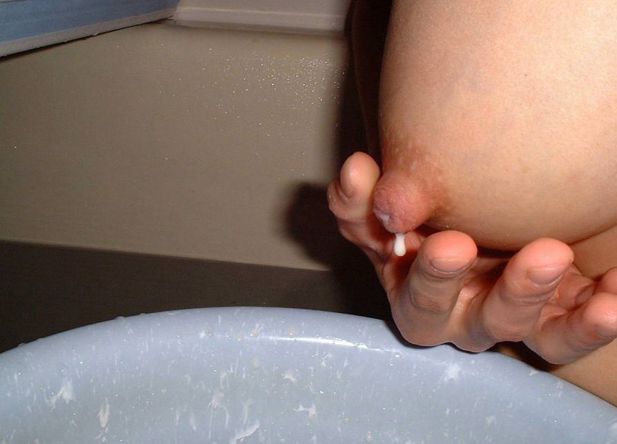 【おっぱい】一度でいいから味わってみたいけど願望のままでも問題ない母乳というミルクwww【37枚】 01